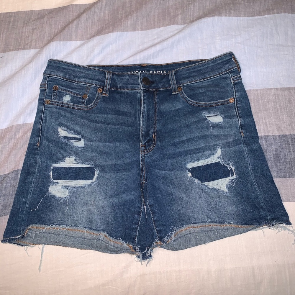 American Eagle Next Level Stretch Midi shorts!